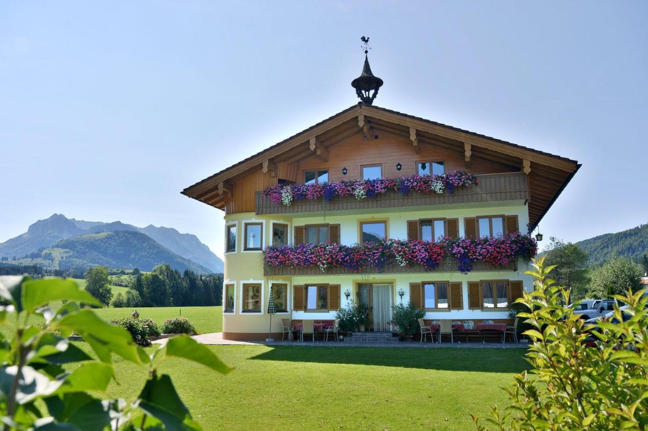 Bio-Bauernhof Bachangerhof Kössen Exterior foto